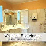 Appartamento Elbe511ferienzuhause Im Parkaehnlichen Garten Mit Teich Dömitz