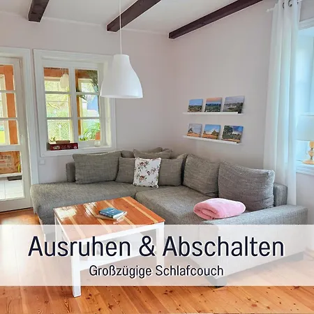 Elbe511ferienzuhause Im Parkaehnlichen Garten Mit Teich