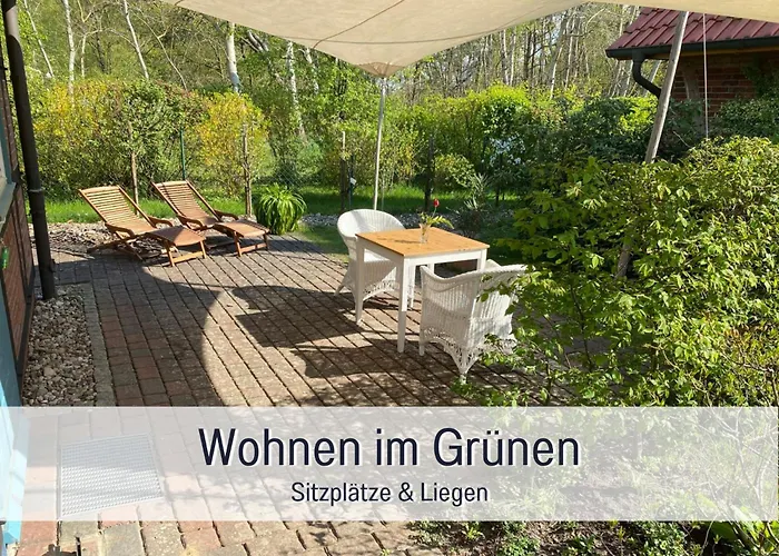 Elbe511ferienzuhause Im Parkaehnlichen Garten Mit Teich 公寓 Dömitz