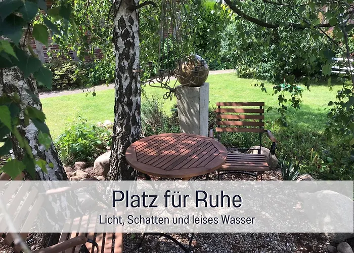 Elbe511ferienzuhause Im Parkaehnlichen Garten Mit Teich