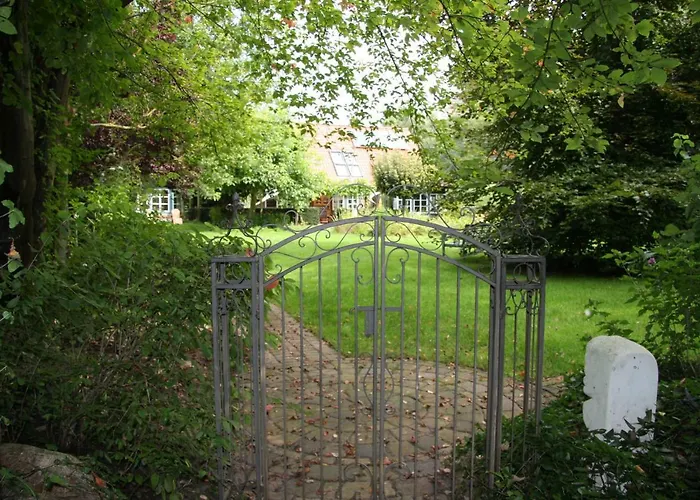 公寓 Elbe511ferienzuhause Im Parkaehnlichen Garten Mit Teich Dömitz